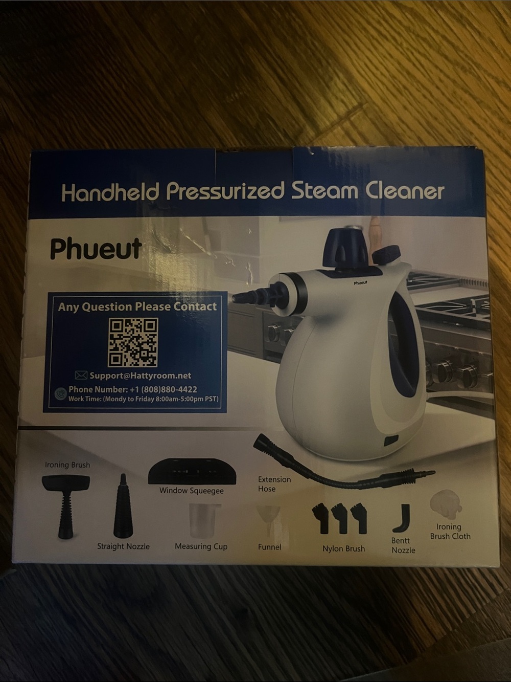 Hand held portable steamer